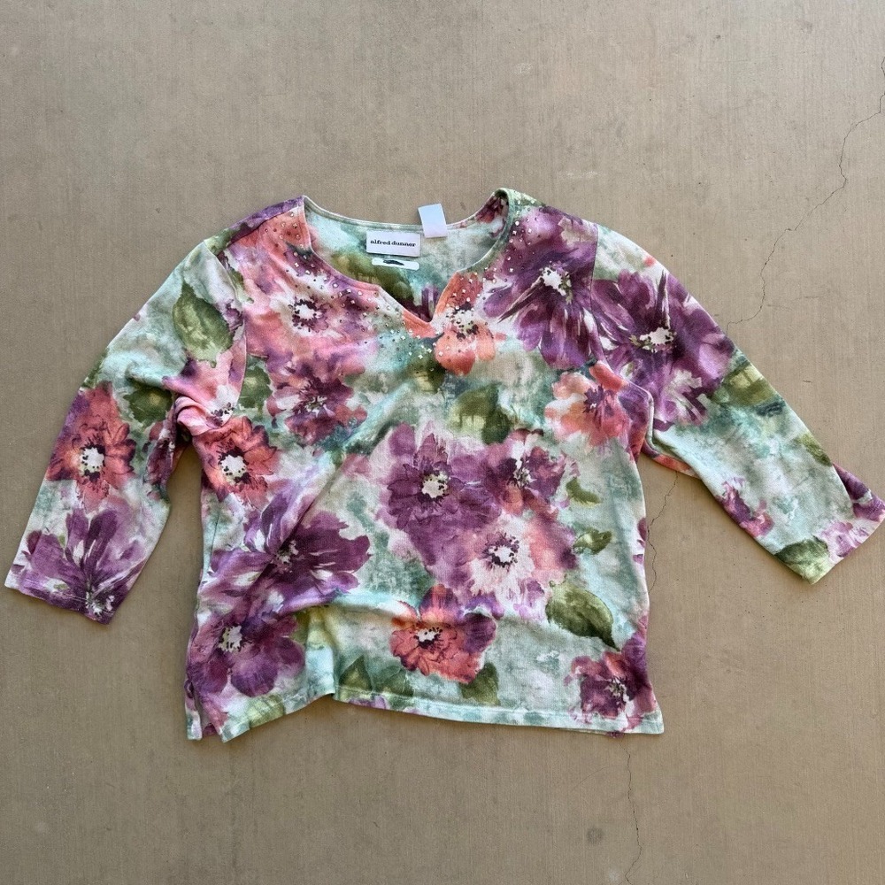 Alfred Dunner Top Womens Medium Floral Rhinestone 3/4 Sleeve V‎ Neck Shirt
